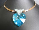 Collier coeur Swarovski Antique green sur torque