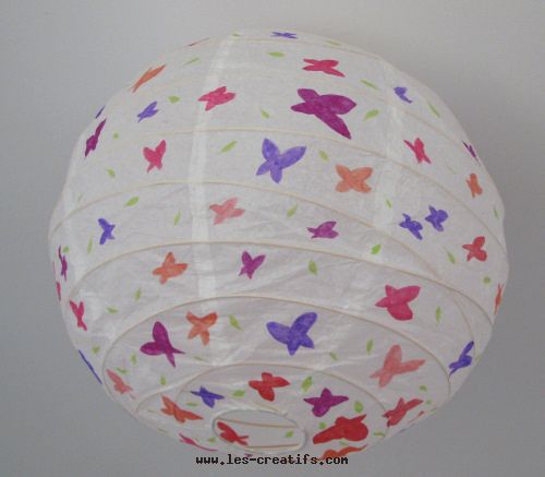 Papier aux papillons