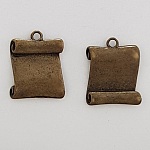 Breloque Livre Parchemin grimoire N°02 Bronze