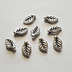 Breloque Fleur Métal N°121 Argent