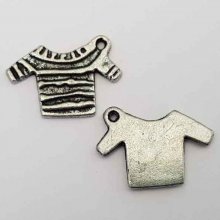 Breloque Vêtement Pull N°01