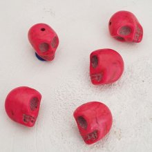 Lot 12 Têtes de mort en Howlite teintés 18 mm