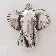 Breloque Éléphant N°08
