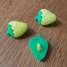 Boutons fantaisie, enfants, bébés Motif fraise N°12 vert et jaune pâle