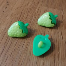 Boutons fantaisie, enfants, bébés Motif fraise N°14 vert et vert pastel