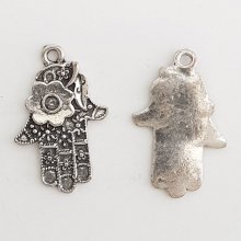 Breloque forme main Hamsa N°03