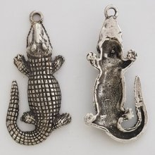 Breloque Crocodile N°01 ZAMAK (PLAQUÉ ARGENT)