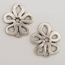 Breloque Fleur Métal N°065 Argent