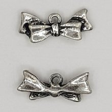 Breloque Nœud N°20 breloque noeud papillon ruban en métal argent