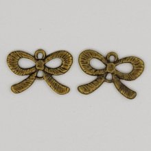 Breloque Nœud N°23 breloque noeud papillon ruban en métal Bronze