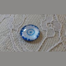 cabochon rond en verre 12mm fleur bleu 032 