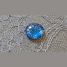 cabochon rond en verre 12mm fleur bleu 002 