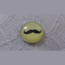 cabochon rond en verre 25mm moustache 033 