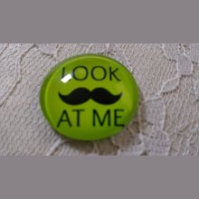 cabochon rond en verre 25mm moustache 026 