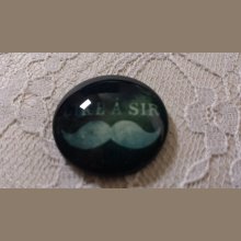 cabochon rond en verre 25mm moustache 021 