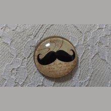 cabochon rond en verre 25mm moustache 005 