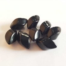Perle fantaisie plastique ovale noir 20 mm N°01