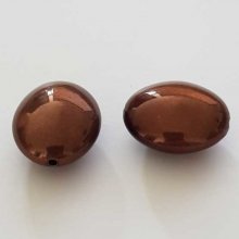 Perle Brillante Ovale Plate Marron 23 mm