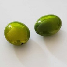 Perle Brillante Ovale Plate Vert 23 mm