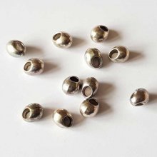 Perle divers en métal argenté 002