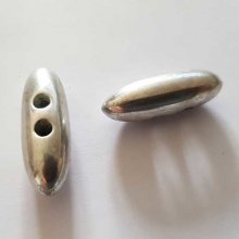Perle ovale 2 trous en CCB ( Plastique dur et léger ) argenté galet 36 mm 08