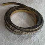 Lanière paillettes Doré de 10 mm doublée cuir par 20 cm