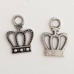 Breloque Couronne N°05