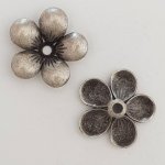 Breloque Fleur Métal N°066 Argent