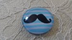 cabochon rond en verre 25mm moustache 036 