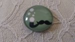 cabochon rond en verre 25mm moustache 035 