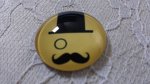 cabochon rond en verre 25mm moustache 023 