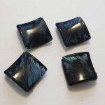 Perle acrylique carré vert 29 mm