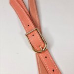 Ceinture pour Elle, cuir de vachette grainé tannage minéral coloris rose saumon