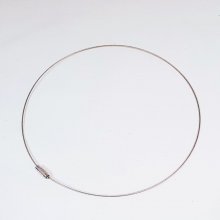 Pour créer des bijoux minimalistes, lot de colliers câble en métal et fermoir à visser.