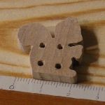 Bouton ecureuil 25mm bois massif fait main embellissement scrap foret nature animaux