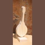 mandoline montée sur socle décoration instrument bois, fait main