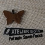 pendentif papillon bois de noyer bijoux bois et nature, fait main