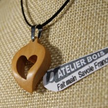 Pendentif Coeur sur cordon reglable, bijoux noce de bois, saint valentin