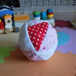 Ballon en tissu polaire blanc, coton rose et patchwork