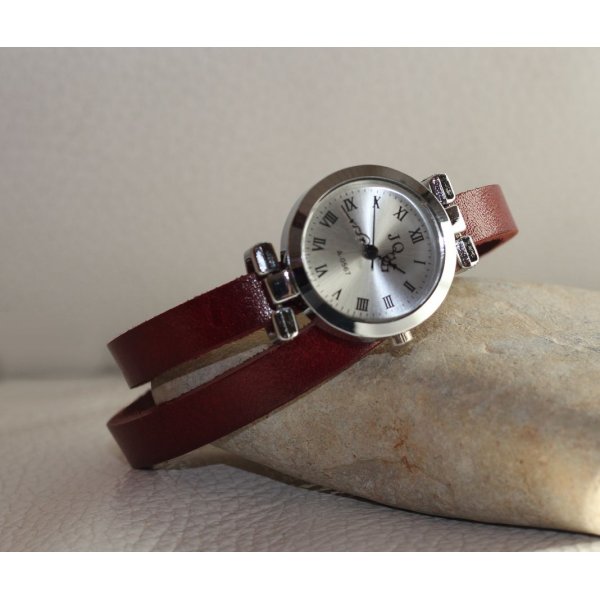 Silver round watch face for creating watches