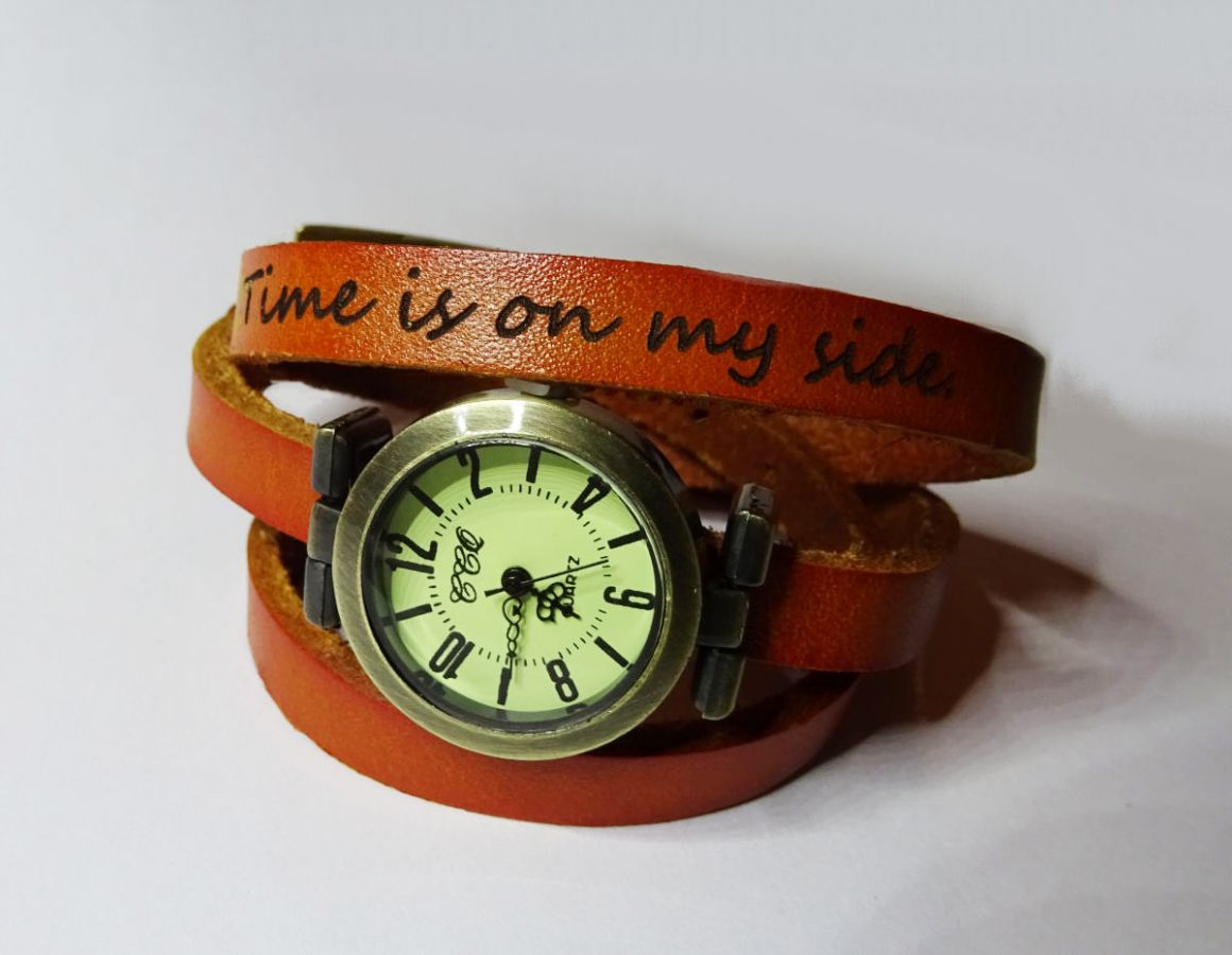 Antique bronze round watch face