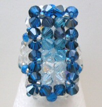 Blue Ponant bead ring pattern