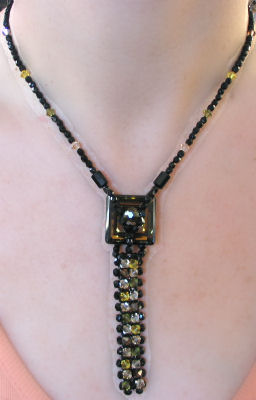 Kanak tie necklace pattern