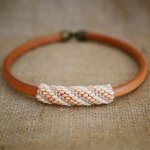 Collier cuir Regaliz perles nude