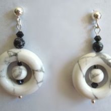 Boucles d'oreilles Anneaux d'Howlite