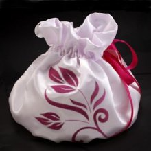 Bourse aumonière mariage fleurs fuschia satin blanc 