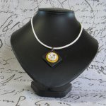 Pendentif Collier en Ardoise pour Femme Jaune et Blanc, Création Unique