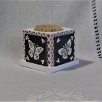 Distributeur de Cure Dents en Bois et Ardoise motifs Papillons, Création Unique