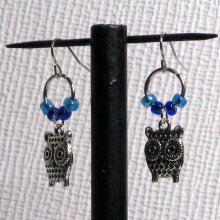 boules d'oreille vert anis et noir oreilles percées