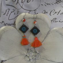Grandes boucles d'oreilles en Ardoise et Pompon Orange et Bleu, Création Unique